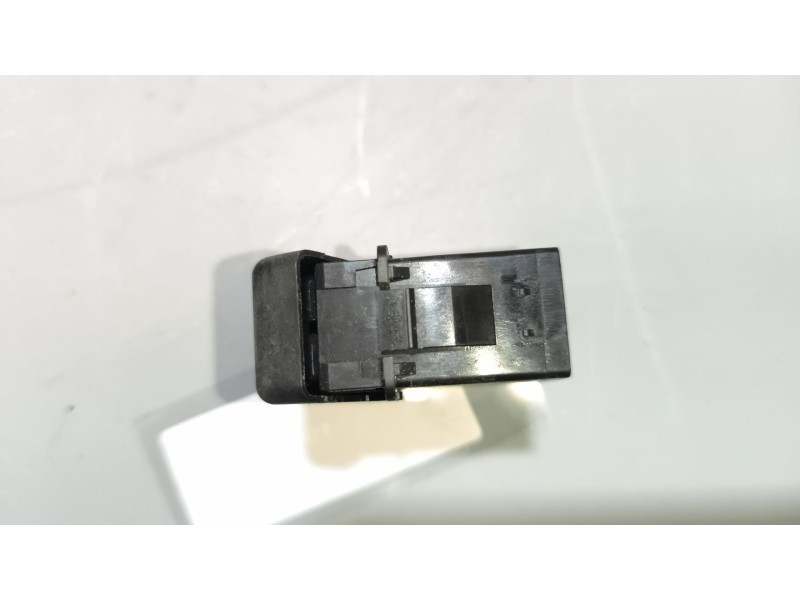 Recambio de interruptor para daf serie xf105.xxx 12.9 diesel referencia OEM IAM 1735028  