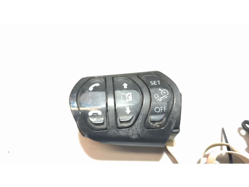 Recambio de mando volante para daf serie xf105.xxx 12.9 diesel referencia OEM IAM 1781448  