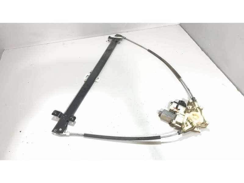Recambio de elevalunas delantero derecho para daf serie xf105.xxx 12.9 diesel referencia OEM IAM   