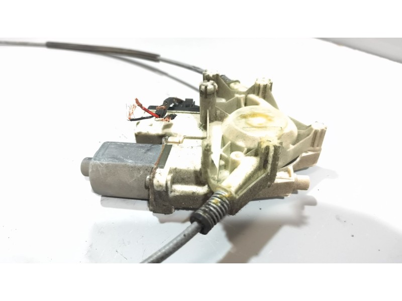 Recambio de elevalunas delantero derecho para daf serie xf105.xxx 12.9 diesel referencia OEM IAM   