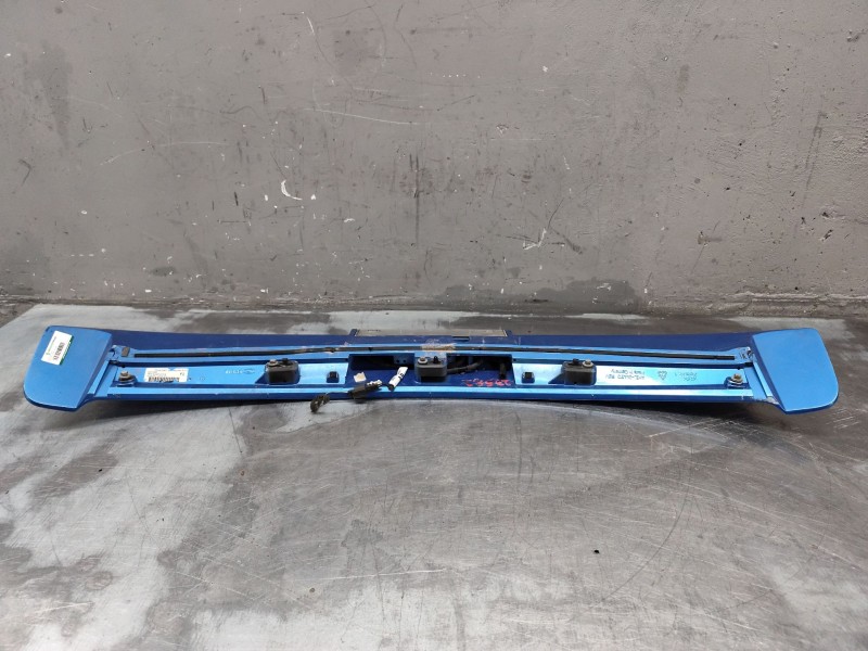 Recambio de aleron trasero para ford focus berlina (cap) ambiente (d) referencia OEM IAM 4M5JZ44210  