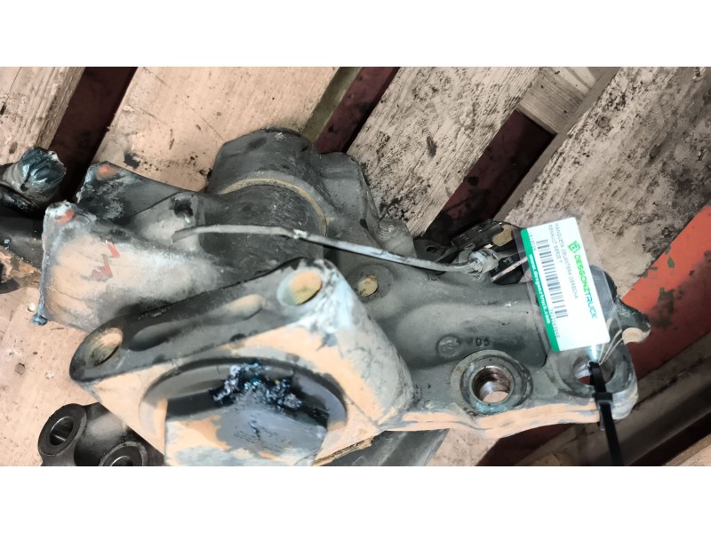 Recambio de mangueta delantera derecha para renault serie t 12.8 diesel referencia OEM IAM 7422045948  