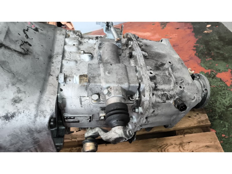 Recambio de caja cambios para iveco andecar iv 3 referencia OEM IAM FSO5206B 8870515 Y05172