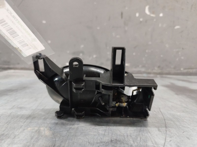 Recambio de maneta interior trasera derecha para nissan juke (f15) 1.5 dci referencia OEM IAM   