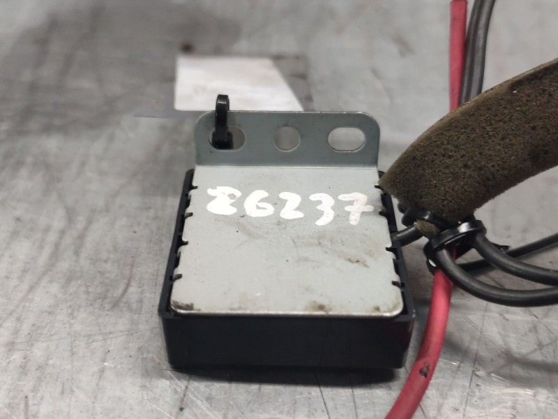 Recambio de amplificador antena para nissan murano i (z50) 3.5 4x4 referencia OEM IAM 25975CC20A  