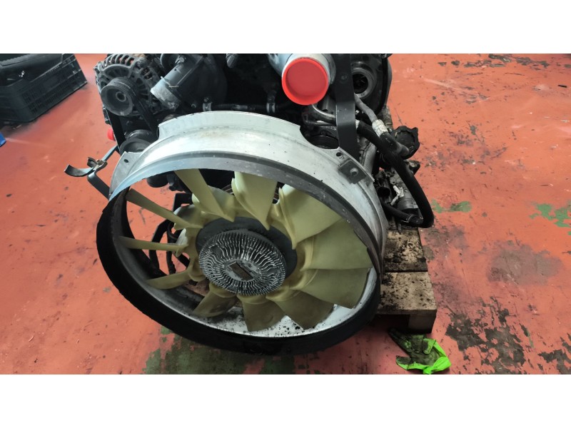 Recambio de despiece motor para renault midlum fg xxx.10    e4 cabina doble referencia OEM IAM DXI5215EC06  