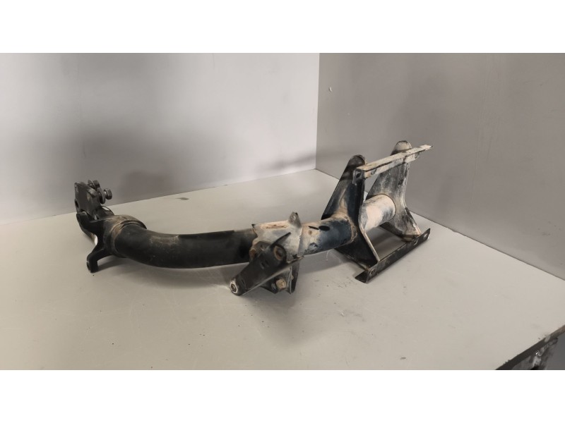 Recambio de soporte para renault midlum fg xxx.10    e4 cabina doble referencia OEM IAM 5010496740  