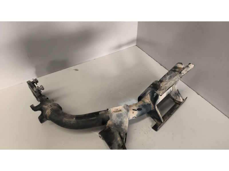 Recambio de soporte para renault midlum fg xxx.10    e4 cabina doble referencia OEM IAM 5010496740  