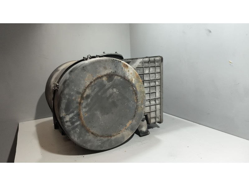 Recambio de filtro aire para iveco stralis (as) 12.9 diesel referencia OEM IAM 8137428  