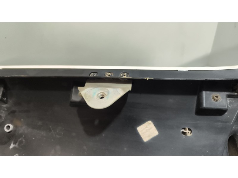 Recambio de deflector izquierdo para iveco stralis (ad/at) 10.3 diesel referencia OEM IAM 5801564805  