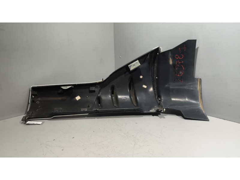 Recambio de deflector izquierdo para iveco stralis (ad/at) 10.3 diesel referencia OEM IAM 5801564805  