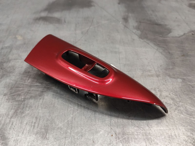 Recambio de moldura mando elevalunas delantero derecho para nissan juke (f15) 1.5 dci referencia OEM IAM 809601KM3A  