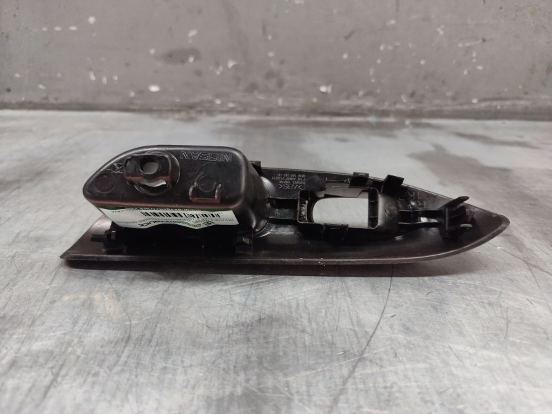 Recambio de moldura mando elevalunas trasero derecho para nissan juke (f15) 1.5 dci referencia OEM IAM 829601KA2A  
