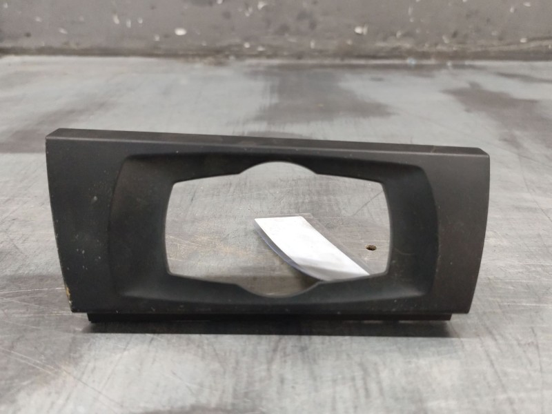 Recambio de moldura para bmw 3 (e90) 320 d referencia OEM IAM 693870203227  
