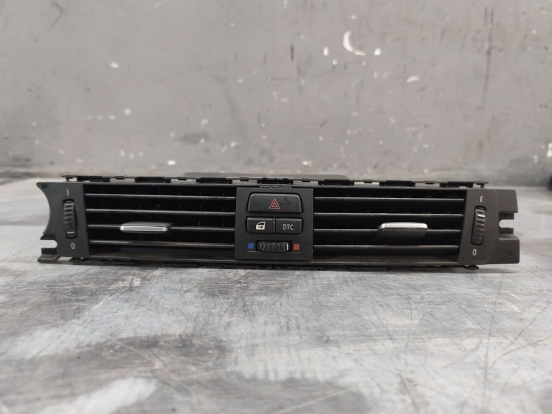 Recambio de aireador delantero central  para bmw 3 (e90) 320 d referencia OEM IAM 6422912330101  