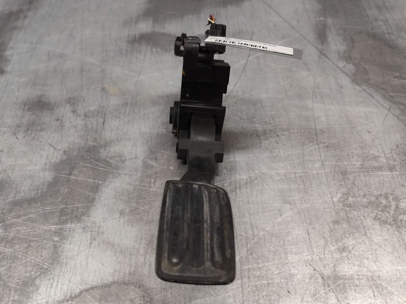 Recambio de pedal acelerador para nissan juke (f15) 1.5 dci referencia OEM IAM 18002RA0B  