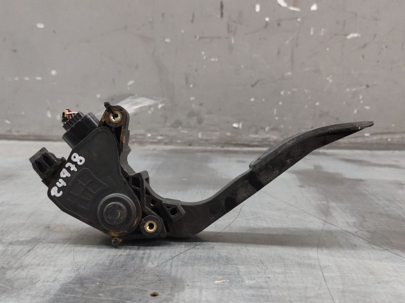 Recambio de pedal acelerador para nissan juke (f15) 1.5 dci referencia OEM IAM 18002RA0B  