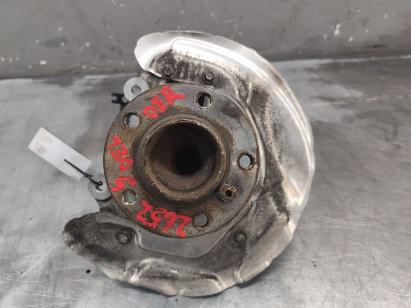 Recambio de mangueta delantera derecha para bmw 1 (e87) 120 d referencia OEM IAM   