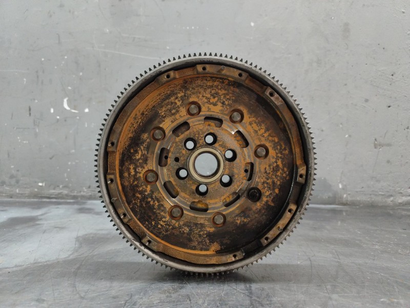 Recambio de volante motor para seat leon (1m1) 1.9 tdi referencia OEM IAM   