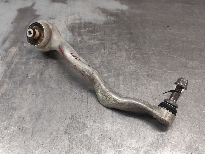 Recambio de brazo suspension inferior delantero izquierdo para bmw 1 (e87) 120 d referencia OEM IAM 685299103  