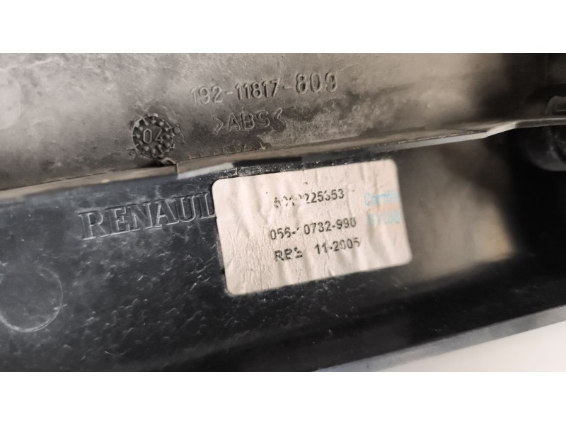 Recambio de brazo retrovisor derecho para renault midlum 4.2 diesel referencia OEM IAM   