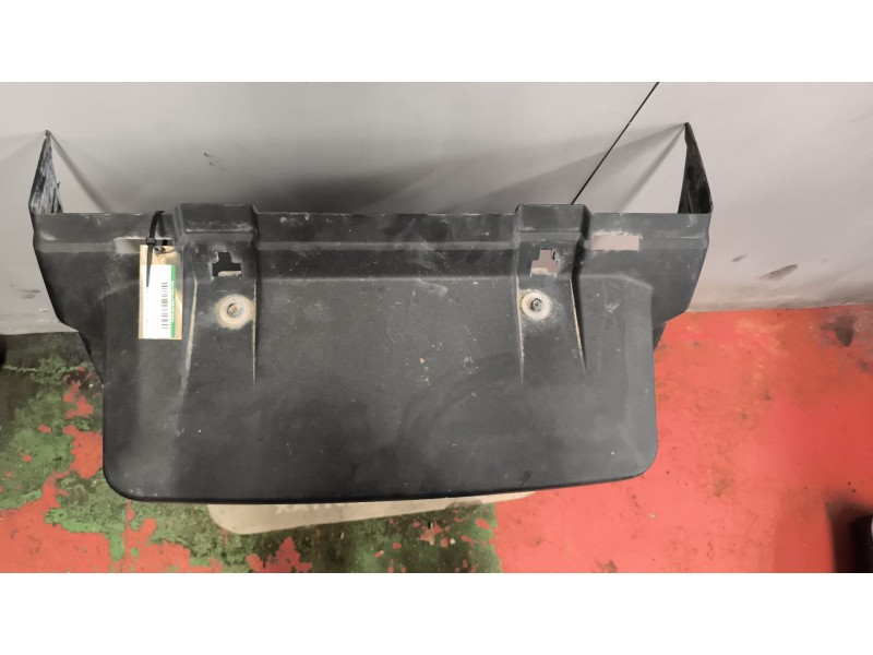 Recambio de guardabarros trasero derecho para renault premium lander 10.8 diesel referencia OEM IAM 7421094392  