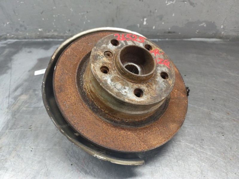 Recambio de mangueta trasera izquierda para bmw 1 (e87) 120 d referencia OEM IAM   