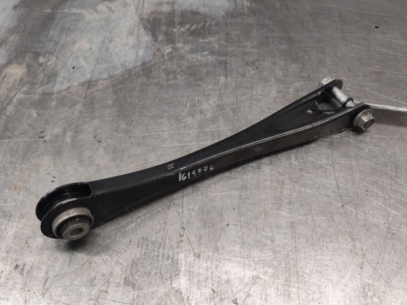 Recambio de brazo suspension inferior trasero izquierdo para bmw 1 (e87) 120 d referencia OEM IAM 679252504  