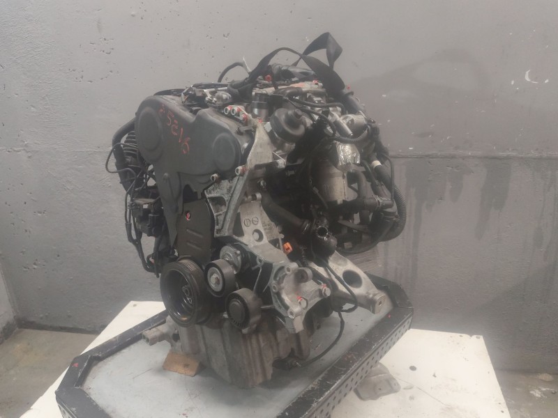Recambio de motor completo para audi a4 ber. (b8) básico referencia OEM IAM CAG  
