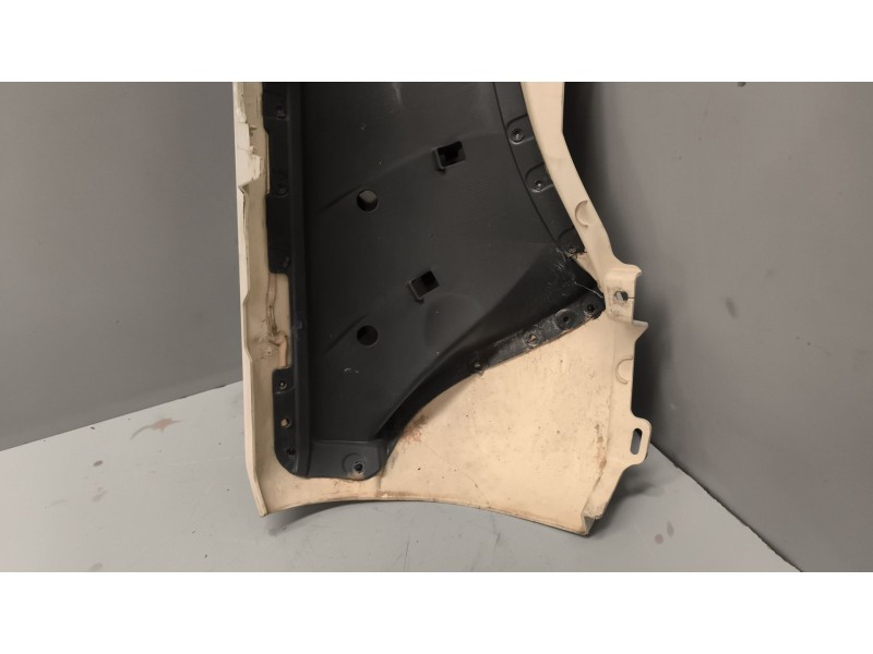 Recambio de deflector izquierdo para renault midlum fg xxx.10    e4 cabina doble referencia OEM IAM 5010578659  