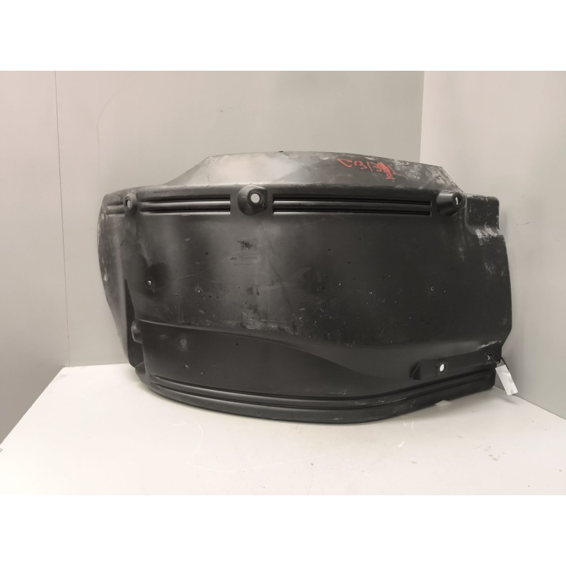Recambio de guardabarros delantero izquierdo para volvo fm 12 asta 2001 12.1 diesel (d12d340) referencia OEM IAM 8191780  