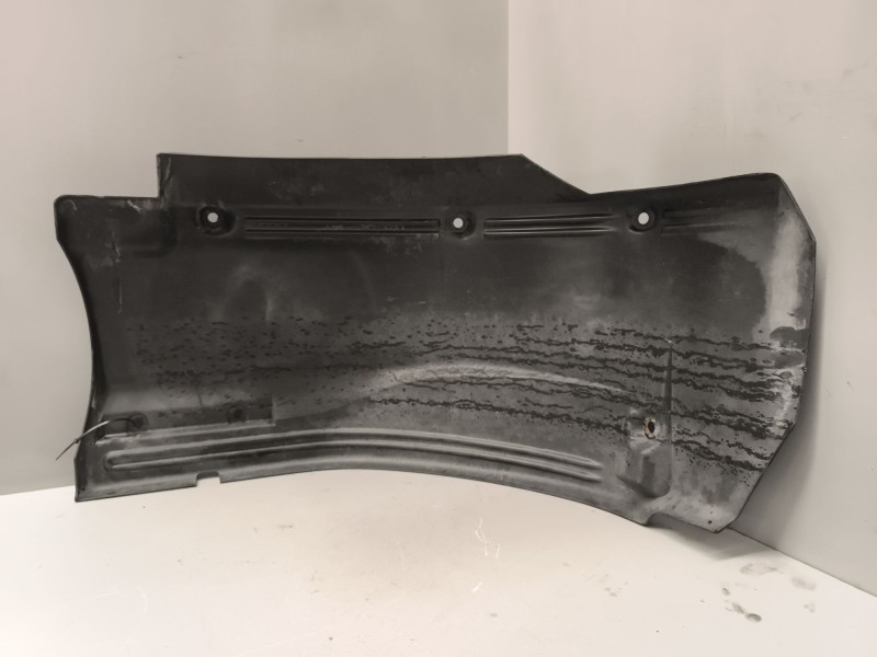 Recambio de guardabarros delantero izquierdo para volvo fm 12 asta 2001 12.1 diesel (d12d340) referencia OEM IAM 8191780  
