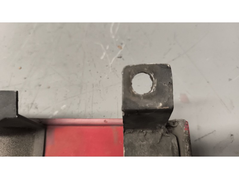 Recambio de deflector derecho para iveco eurotech cursor (mh) 7.8 diesel referencia OEM IAM 99437723  
