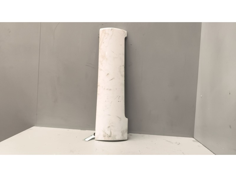 Recambio de deflector izquierdo para iveco eurotech cursor (mh) 7.8 diesel referencia OEM IAM 99437724  