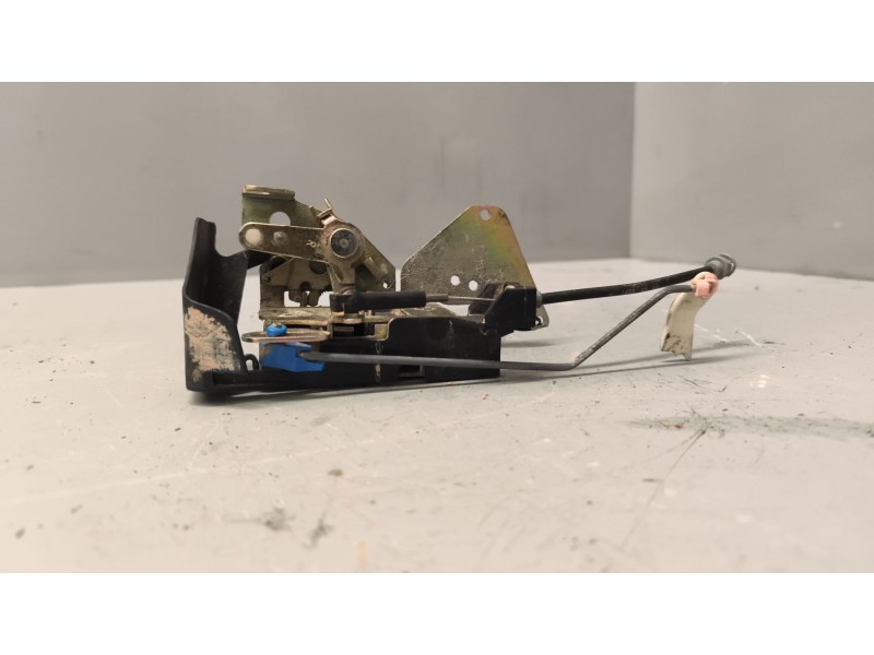Recambio de cerradura puerta delantera derecha para renault midlum 4.2 diesel referencia OEM IAM   