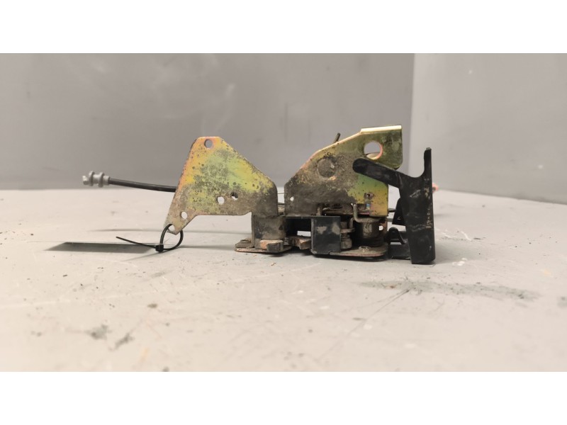 Recambio de cerradura puerta delantera derecha para renault midlum 4.2 diesel referencia OEM IAM   