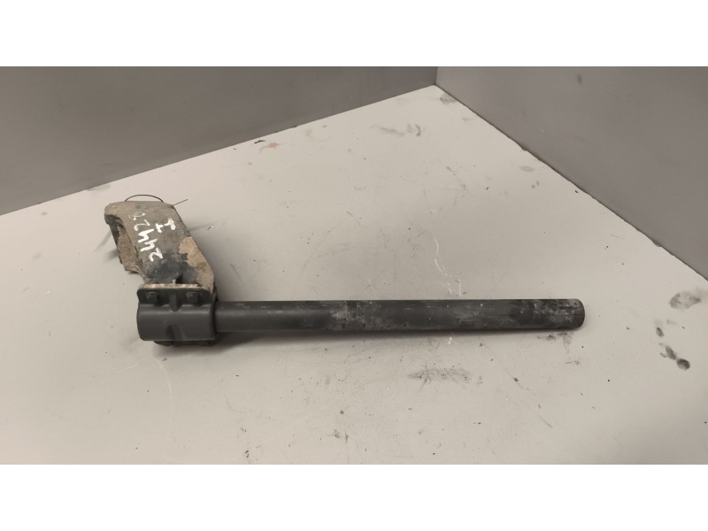 Recambio de soporte guardabarros trasero para daf serie xf105.xxx 12.9 diesel referencia OEM IAM   