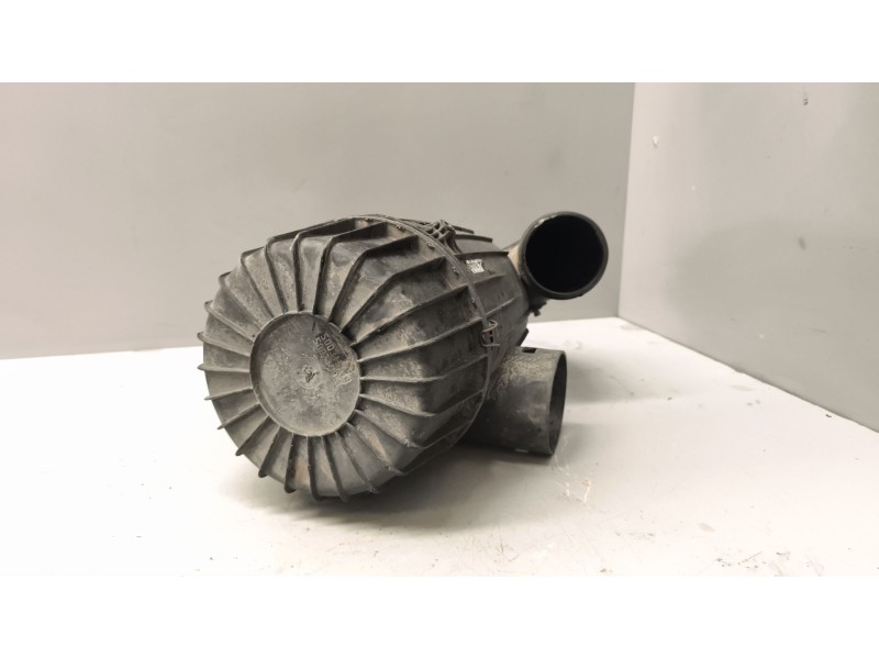Recambio de filtro aire para iveco daily iii furgoneta 65 c 17 referencia OEM IAM 504079907  