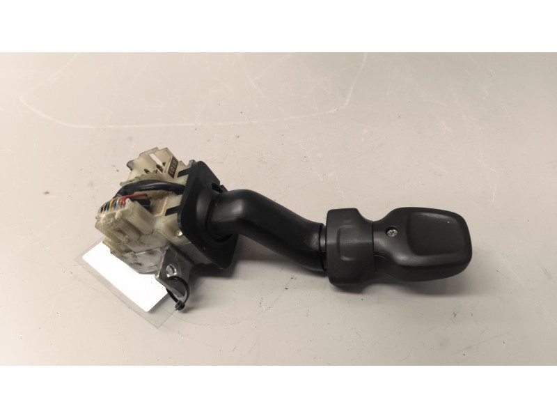 Recambio de mando cambio automatico para scania k420 eb6x2 referencia OEM IAM 1548289  