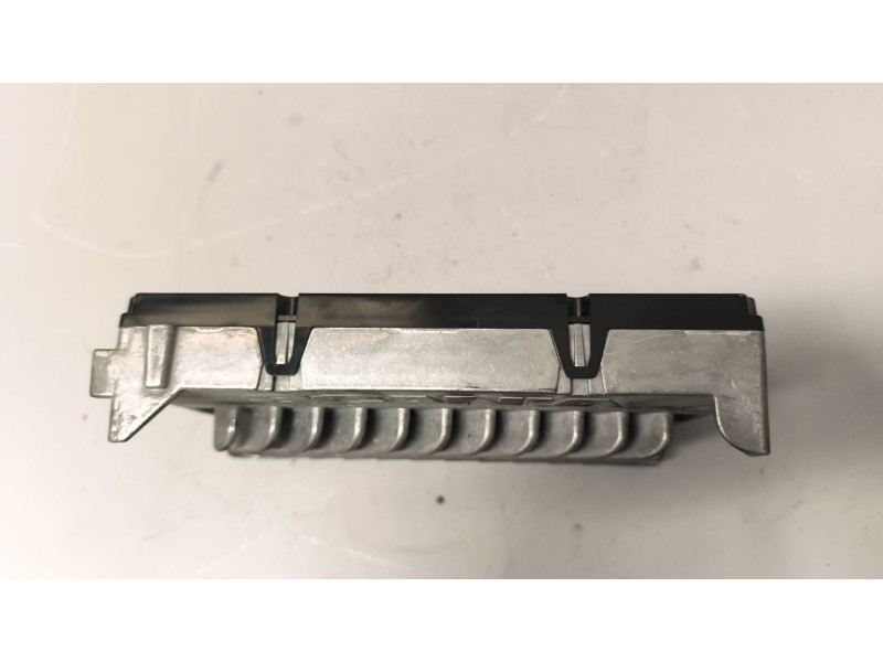 Recambio de modulo electronico para scania k420 eb6x2 referencia OEM IAM 1943668 1769683 1769595