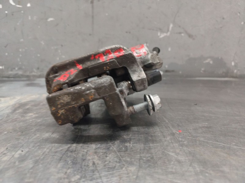 Recambio de pinza freno delantera izquierda para bmw 1 (e87) 120 d referencia OEM IAM   
