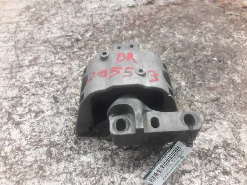 Recambio de soporte motor derecho para volkswagen golf iv berlina (1j1) soul referencia OEM IAM 1J0199262BF  