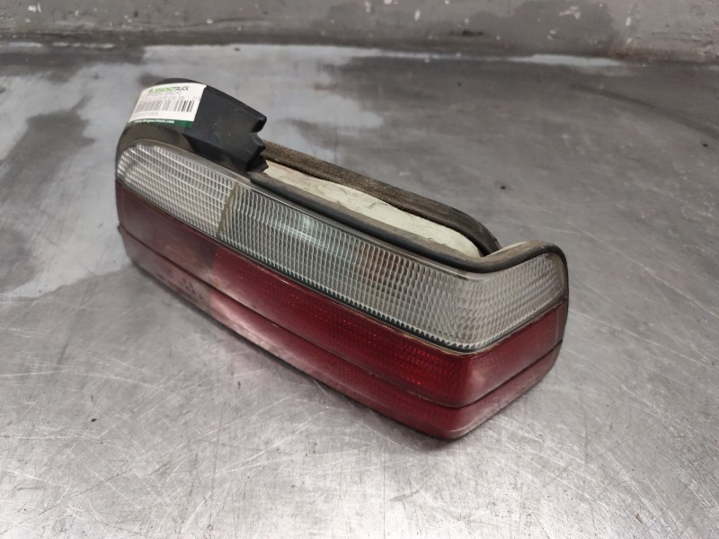 Recambio de piloto trasero derecho para bmw serie 3 coupe (e36) 328i referencia OEM IAM   