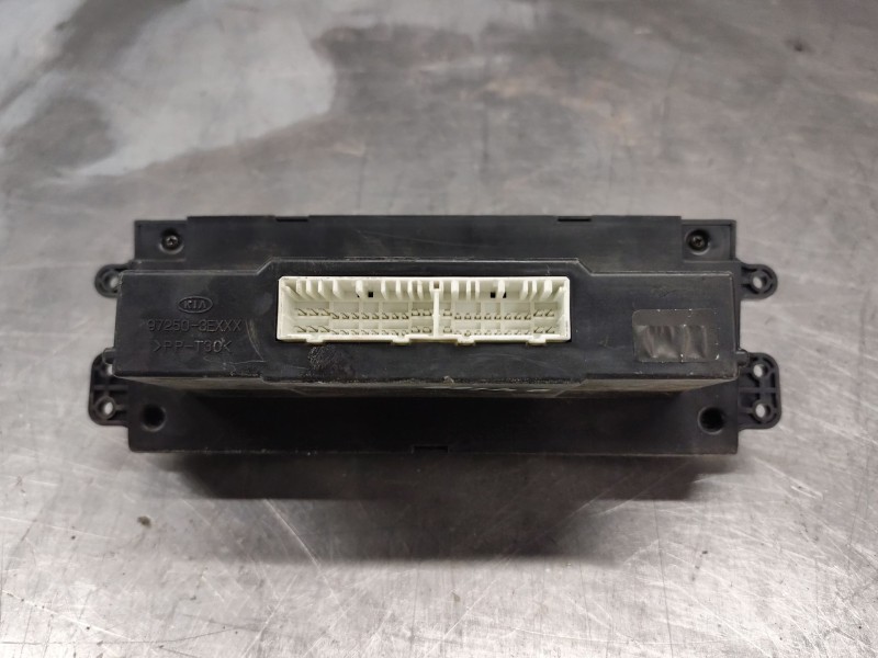 Recambio de mando calefaccion / aire acondicionado para kia sorento i (jc) 2.5 crdi referencia OEM IAM 972503E2608W  