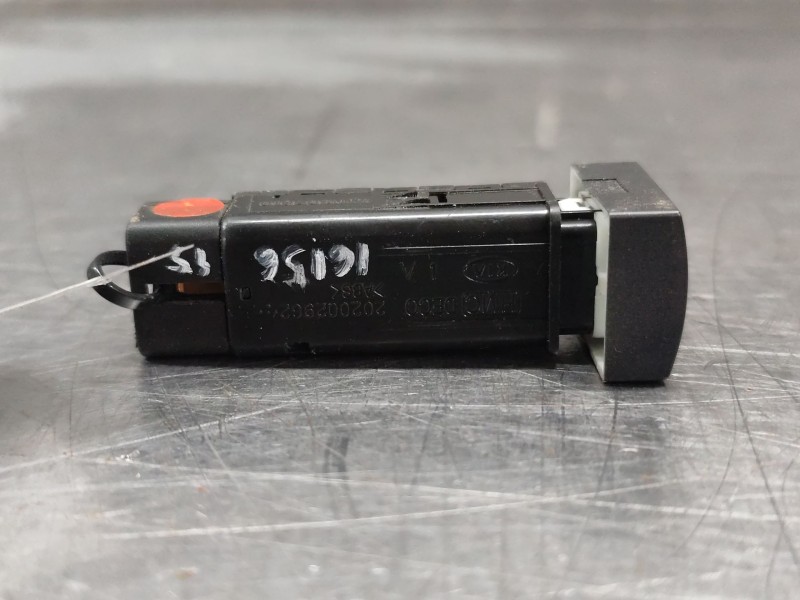Recambio de boton antiniebla para kia sorento i (jc) 2.5 crdi referencia OEM IAM   