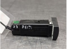 Recambio de boton agua limpia para kia sorento i (jc) 2.5 crdi referencia OEM IAM    2