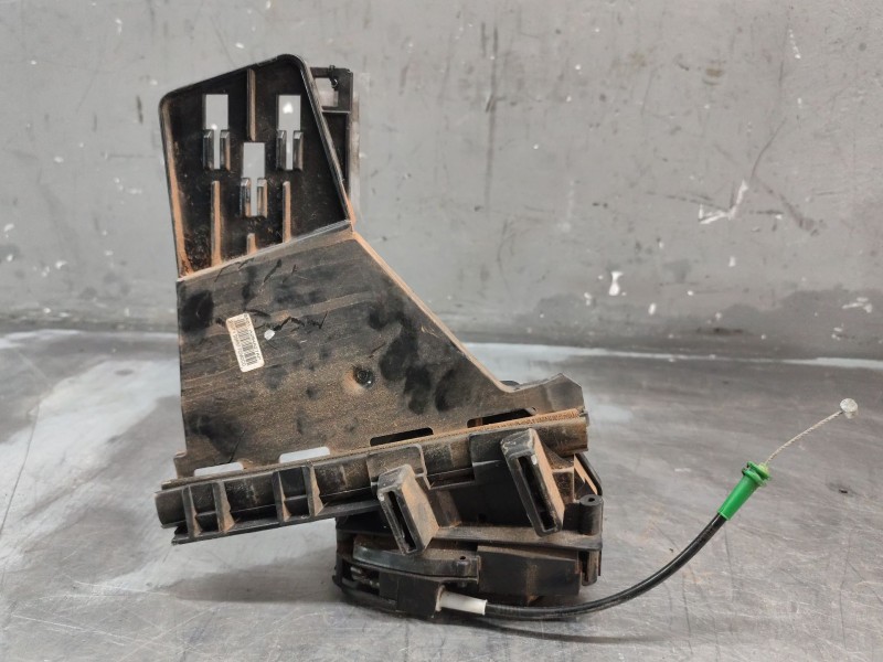 Recambio de cerradura puerta trasera izquierda para ford fiesta (cb1) econetic referencia OEM IAM 8A6AA26413AG  
