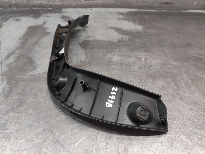 Recambio de moldura para nissan juke (f15) 1.5 dci referencia OEM IAM 909021KA2A  