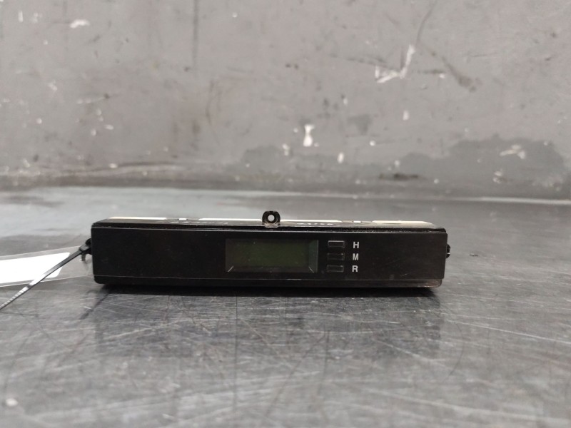 Recambio de pantalla multifuncion para kia sorento i (jc) 2.5 crdi referencia OEM IAM 945003E500  