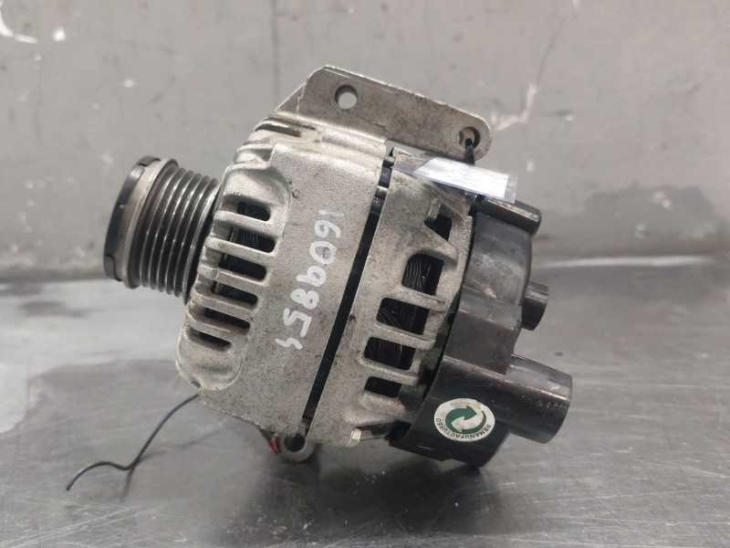 Recambio de alternador para opel corsa c blue line referencia OEM IAM LRA02804  